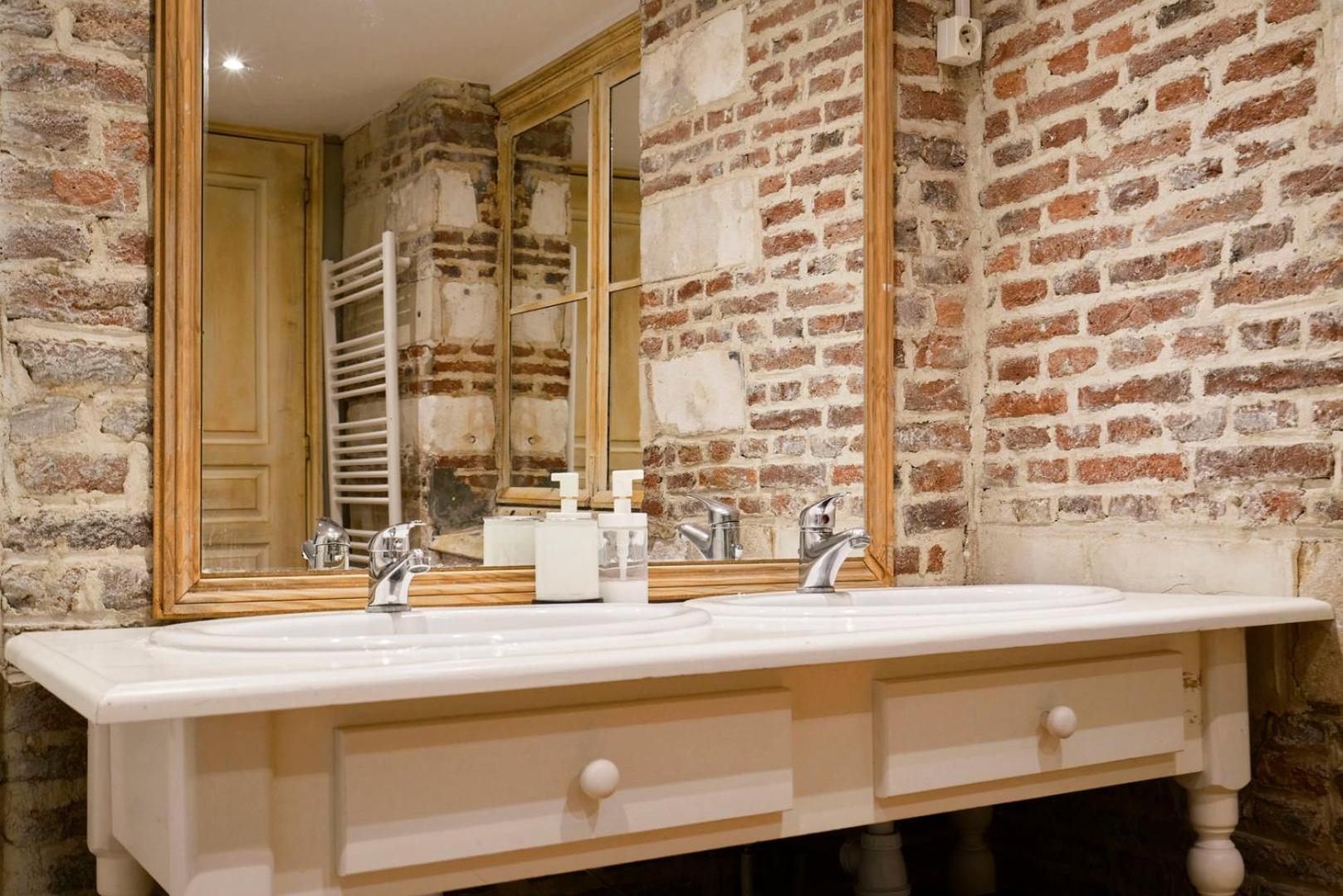 Old Lille Charming Duplex Apartment Esterno foto